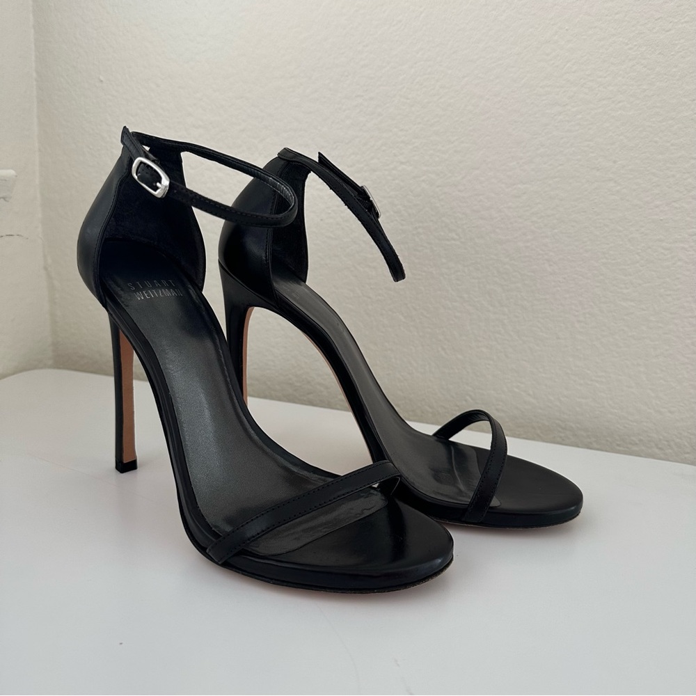 Stuart Weitzman Size 7.5